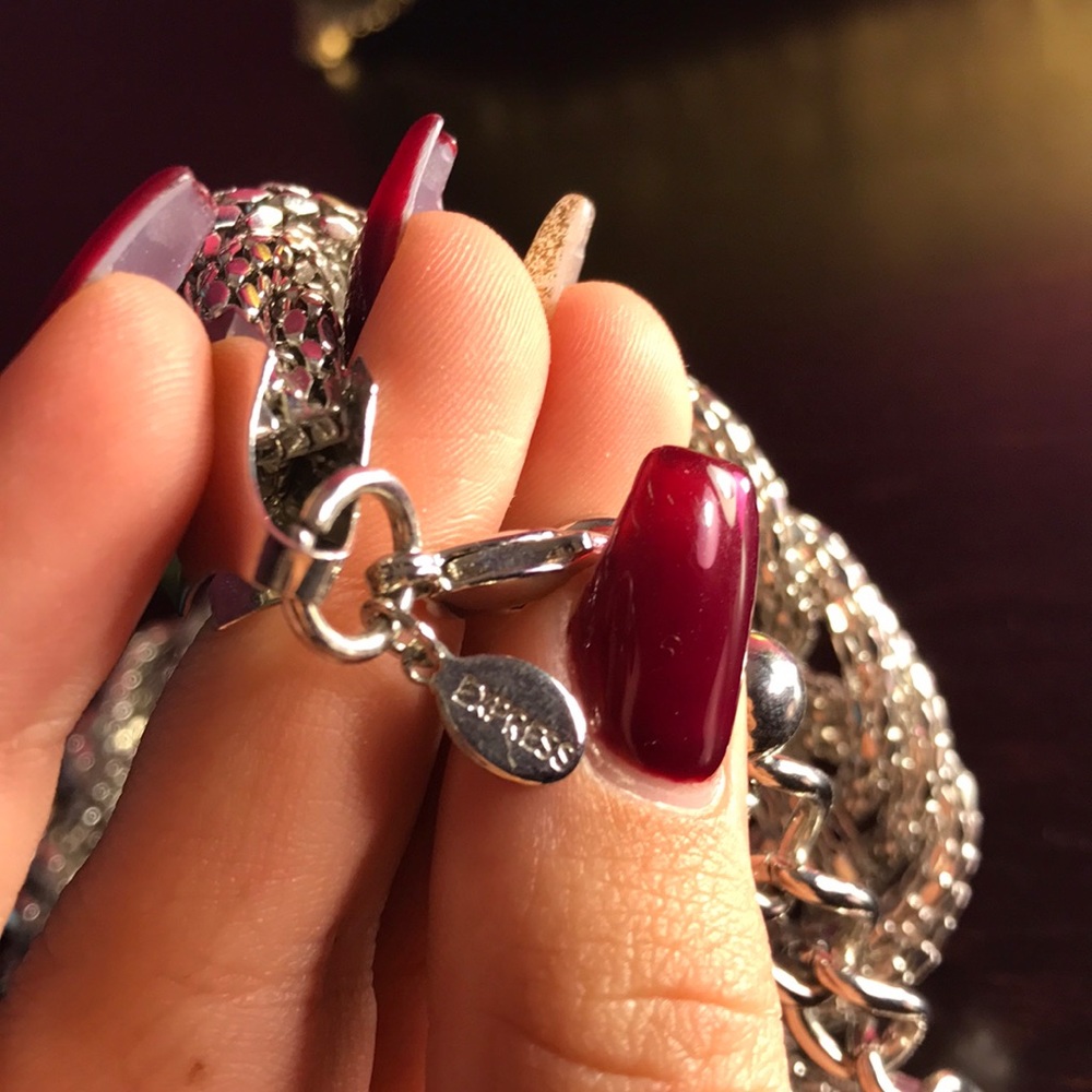 Express Chain Necklace! - Picture 4 of 5